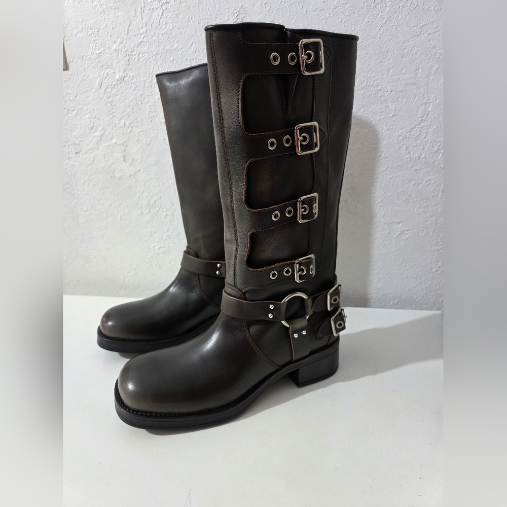 Steve Madden Rocky Brown Distressed Leather Motorcycle Buckle Boots Women's 8